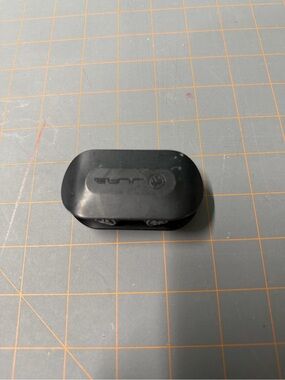 JLab True Wireless Earbud Charging Case - Black untested used